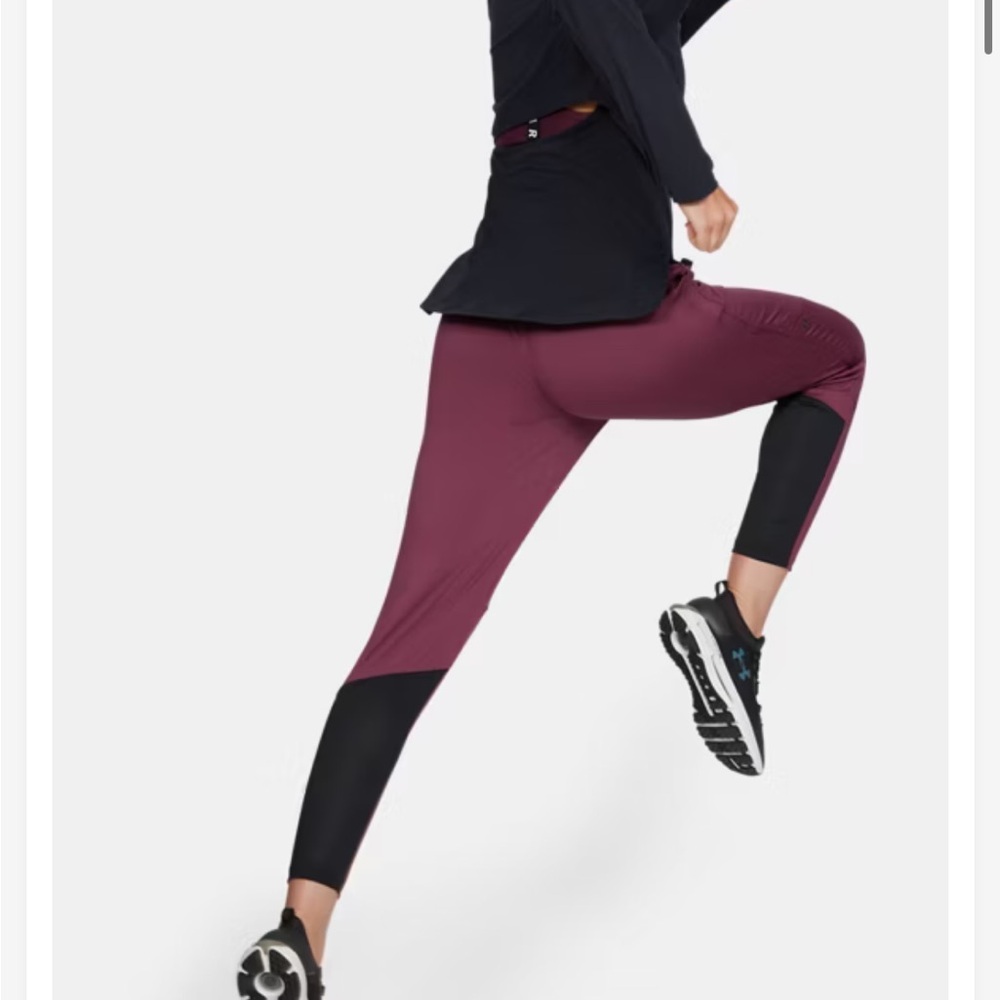 Under Armour Women's Maroon and Black Leggings
